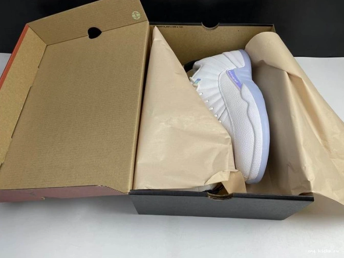 Rep RETRO JORDAN LOW EASTER AIR (2021) 12 DB0733-190 0816